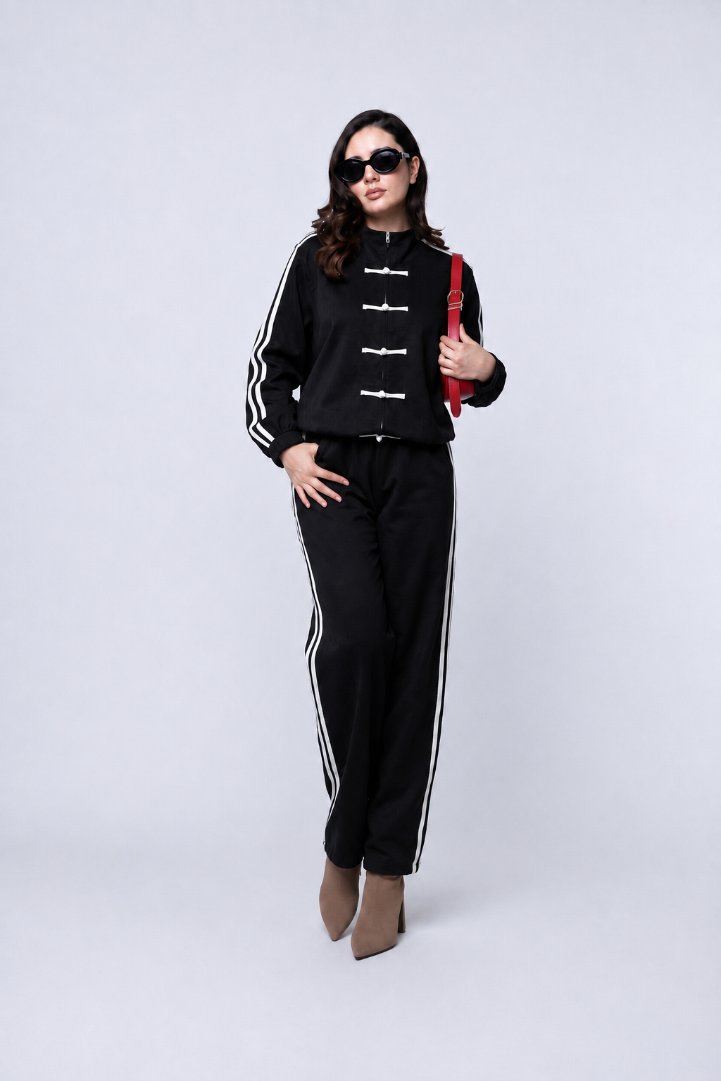 Set Deportivo Urban con Detalles en Contraste