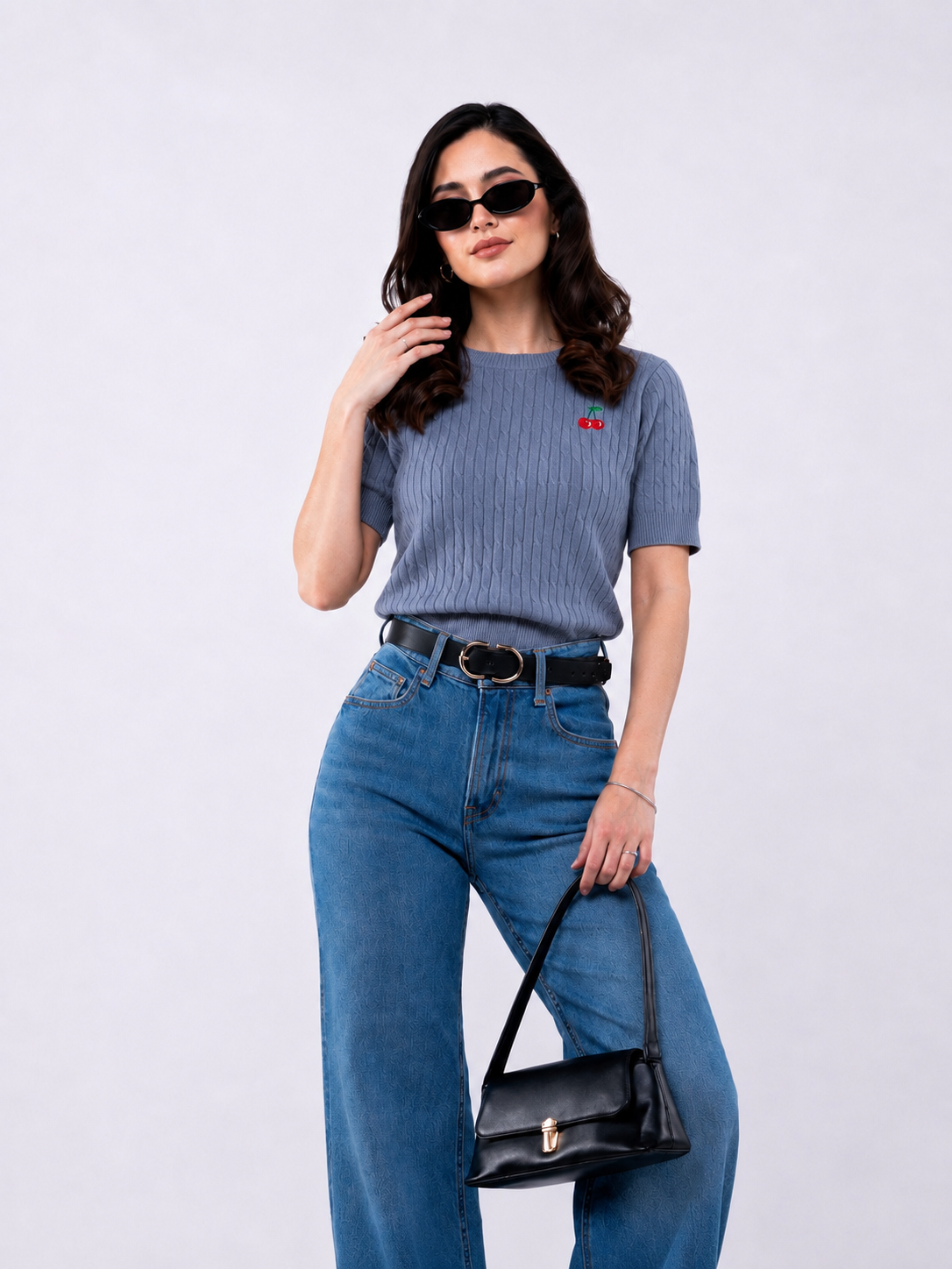 Blusa Tejida con Detalle de Cereza
