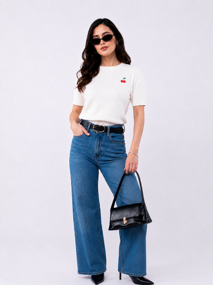 Blusa Tejida con Detalle de Cereza