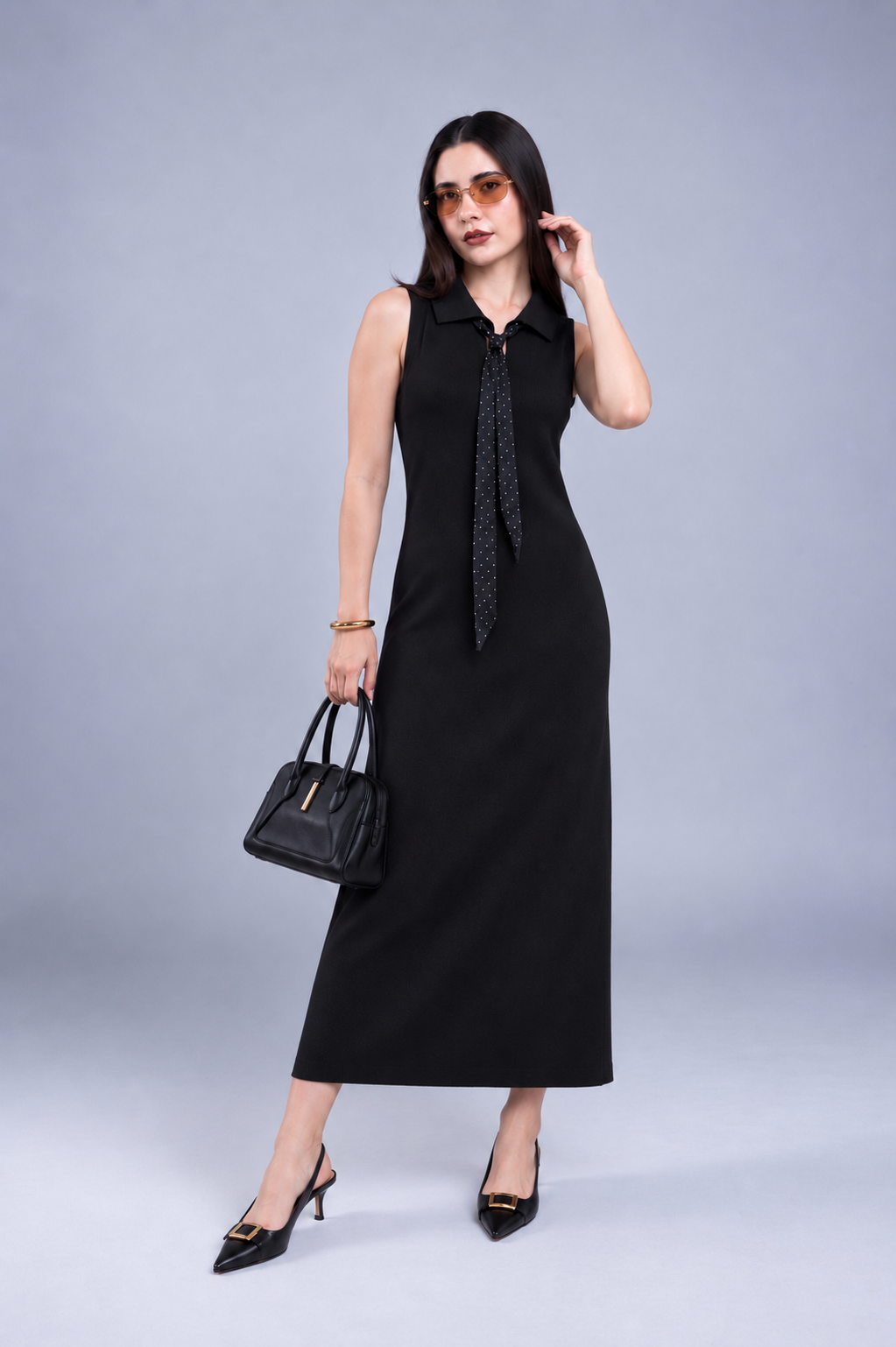 Vestido Maxi con Cuello y Corbatín